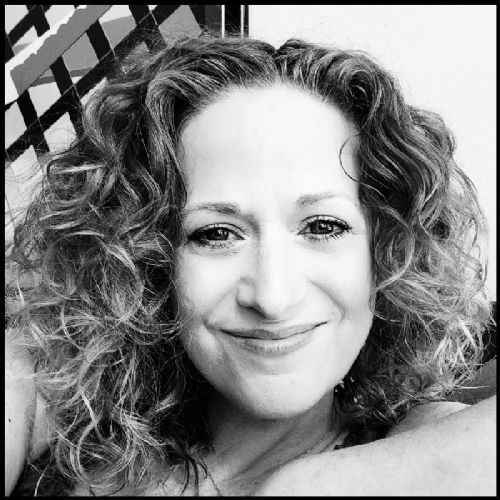 Amy Colton - Early cancer detection saved her life and led to her career
